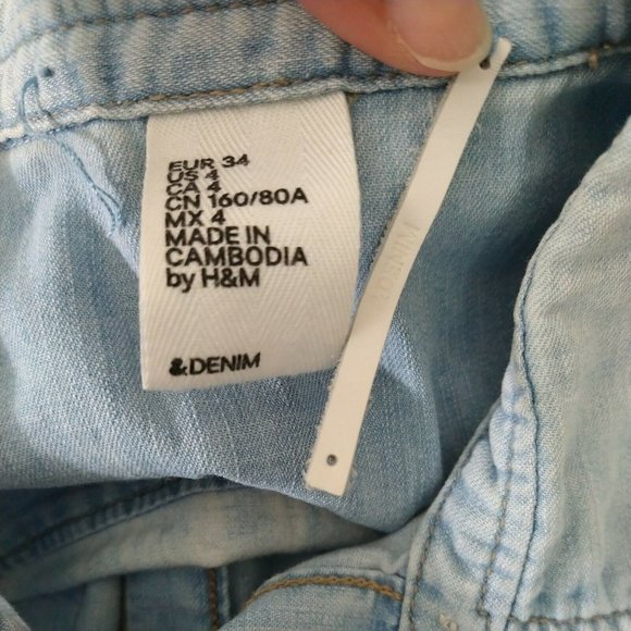 H&M & Denim Raw Hem Snap Front Top Shirt Size 4 - Picture 6 of 9